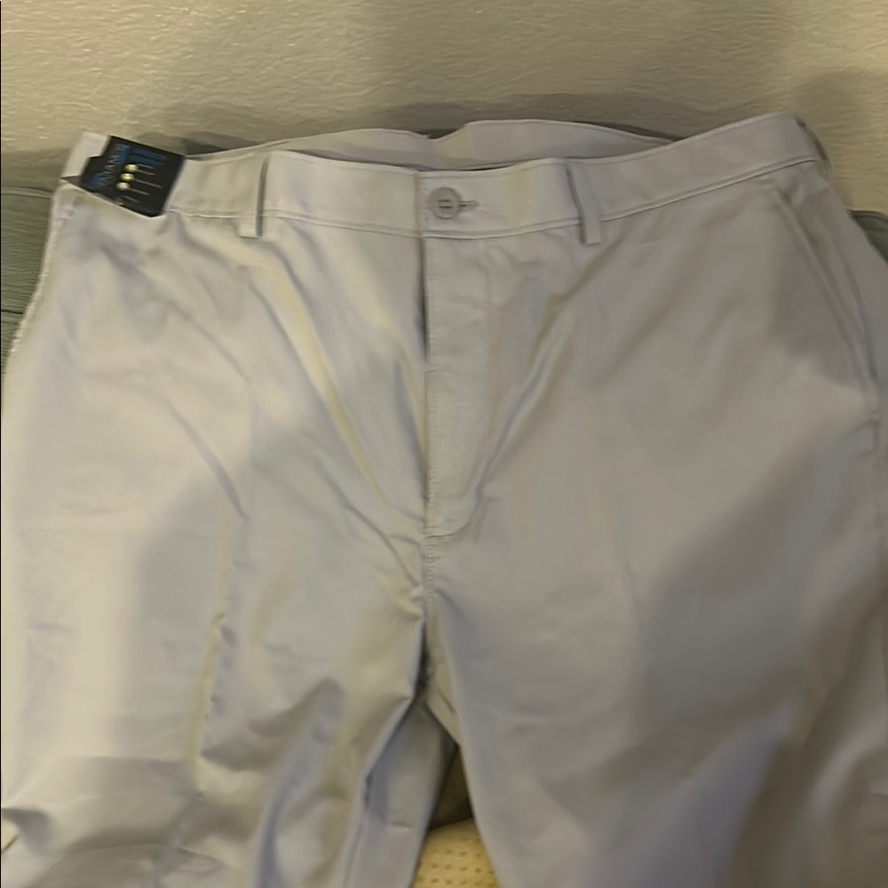 Roundtree & Yorke Gray Flat Front Shorts